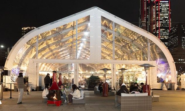 투명 텐트 구조물